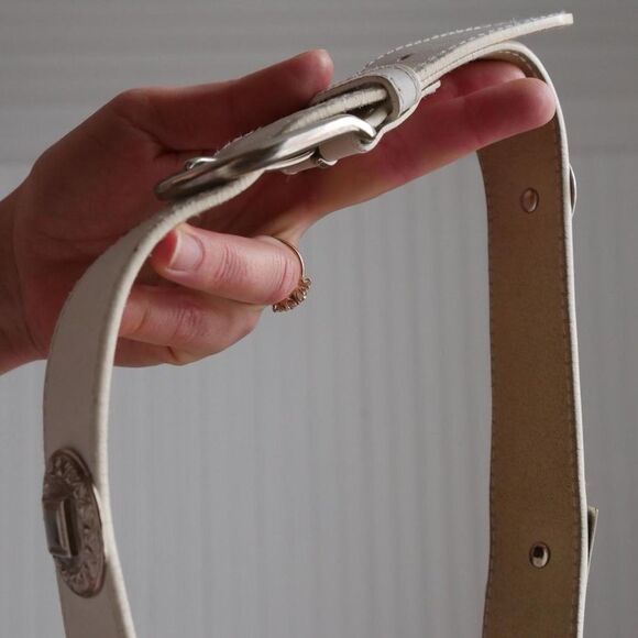 90s white leather western belt - Picture 7 of 8
